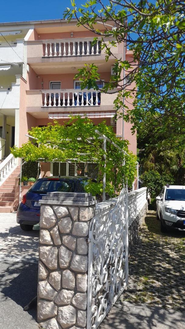 Apartman Tihana Crikvenica Exterior foto